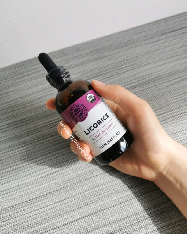 Licorice for digestive and respiratory health support 💜✨ Our Vimergy Organic Licorice 10:1 Liquid Tincture provides you with 2000mg HE of licorice in each serving, and it's USDA Organic, Alcohol-Free, formulated with high-quality ingredients (none of those nasty Fillers, Additives, or Flavours added😬) so you can feel great about the Licorice you're taking! Gluten-Free, Non-GMO, Kosher, Vegan & Paleo Friendly. 💜 Shop yours now on our website CleanFoodHaven.com. We hope you'll love it! #HealingwithCFH #CleanFoodHaven #Licorice #licoriceroot #healthyfamily #healing #foodismedicine #healingjourney #healthandwellness #healyourbody #cleaneating #wellnesswarrior #healthyliving #healthyishappy #cleanliving #vegansg #paleosg #veganfriendly #paleofriendly #dietarysupplements #veganlife #vegansofinstagram #plantbasedsg #healingcommunity #Vimergy #medicalmedium #VimergySG #VimergySingapore #medicalmediumsg #medicalmediumsingapore