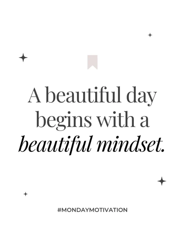 May the start of your day be filled with happy thoughts ☺️ It's the beginning of a fresh week - we hope everyone has had a great start to the week so far ✨. Remember to find joy in the little things - there is light in every day. A positive mind attracts positive things! #HealingwithCFH #mondaymotivation #familybusiness #familyowned